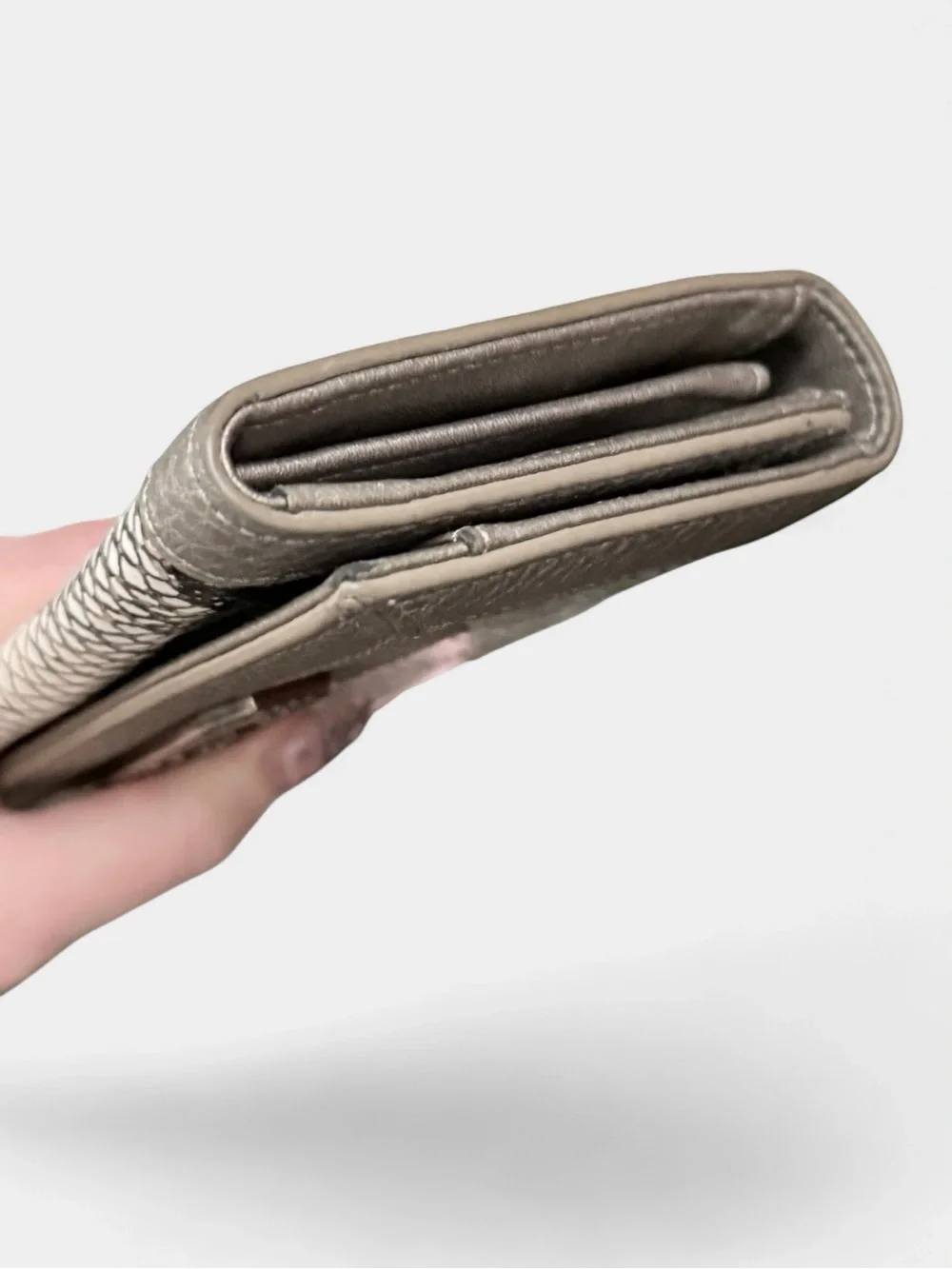 Sharif Silver Snakeskin-Texture Women’s Wallet